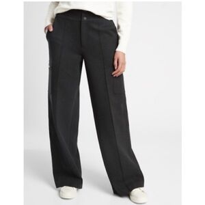 EUC Athleta Venice Heathered Cargo Pants—sz 8